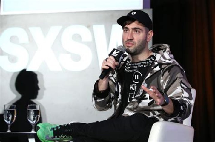 3LAU