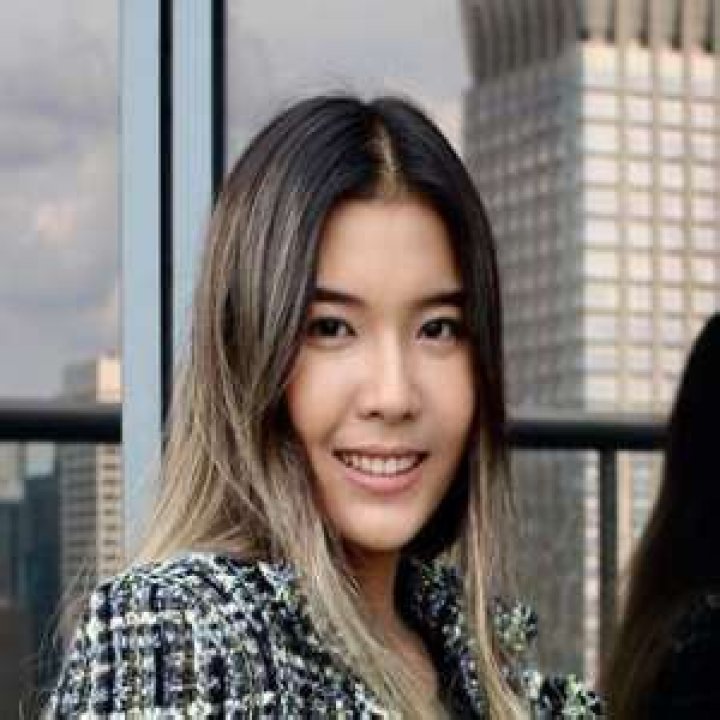 Ainura K.