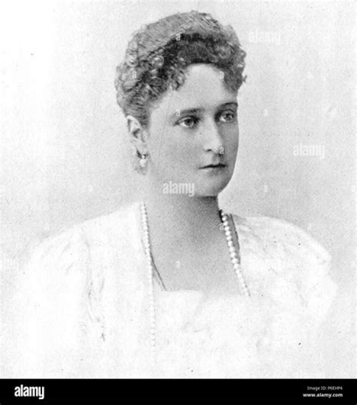 Aleksandra Romanova