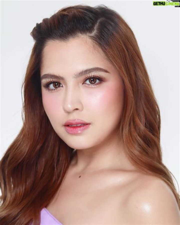 Alexa Ilacad