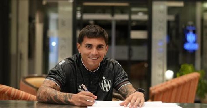 Alexander Gonz&aacute;lez