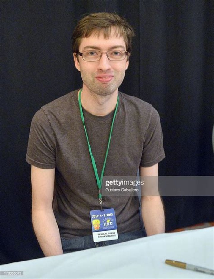 All About Andrew Hussie | Age, Net Worth, Relationship, Career