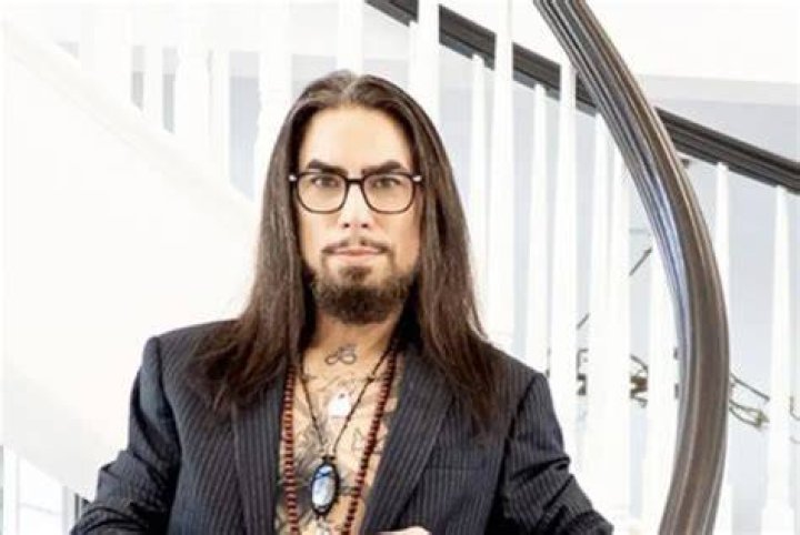All About Dave Navarro | Age, Net Worth, Relationship, Career