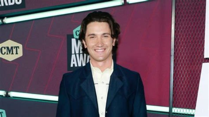 All About Drake Milligan | Net Worth, Relationship, Career