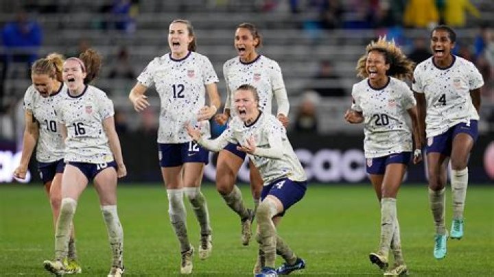 Alyssa Naeher