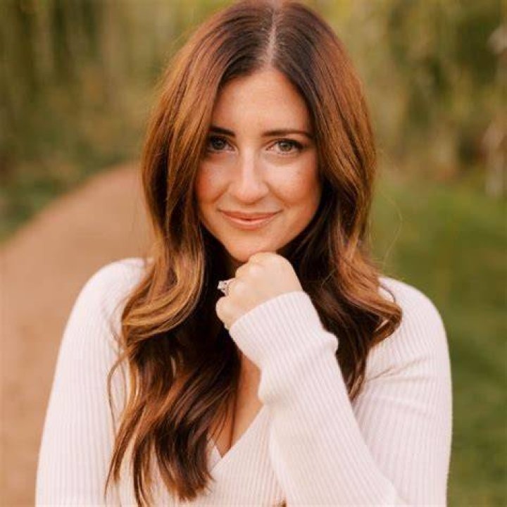 Amber Dutra