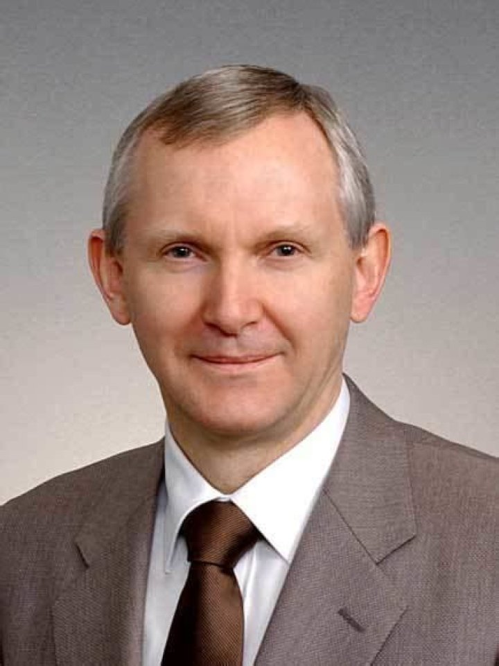 &Aring;ge Bernhard Grutle