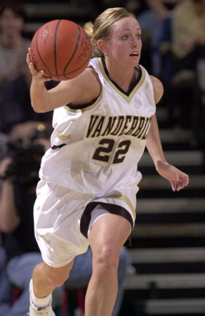 Ashley McElhiney