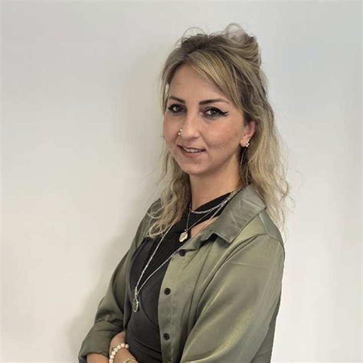 Aysun &Ouml;zbek