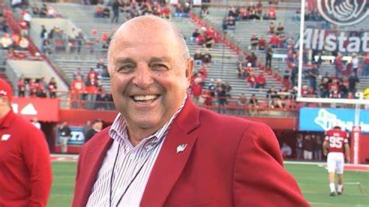 Barry Alvarez