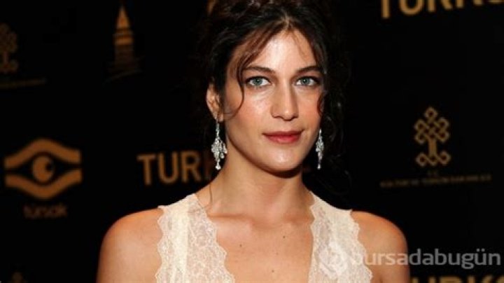 Berrak T&uuml;z&uuml;nata&ccedil;