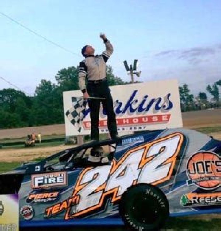 Brad Willis Jr.