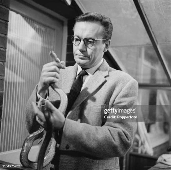 Bud Tingwell