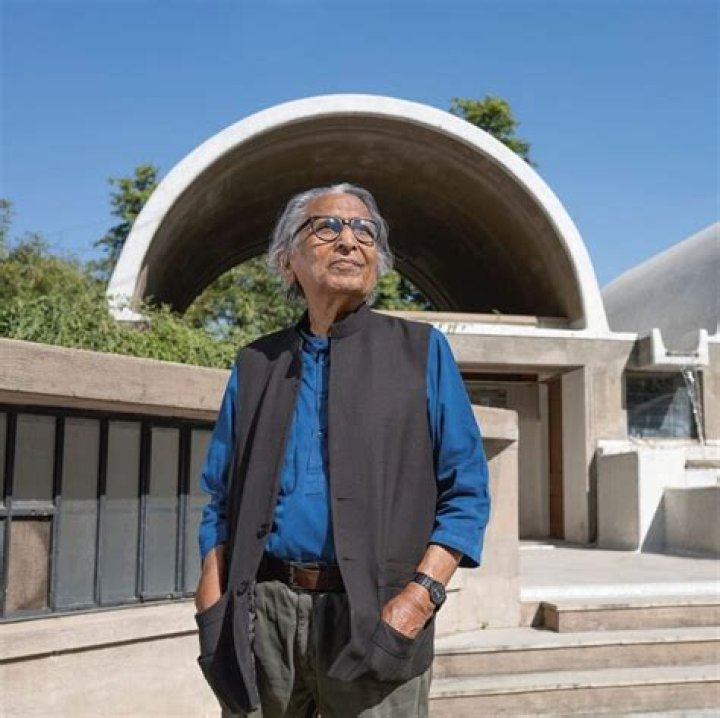 BV Doshi