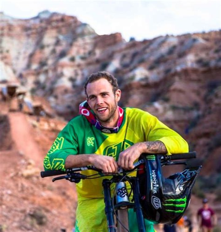 Cam Zink Net Worth: How Much Is He Worth? Investigate His Personal Life	