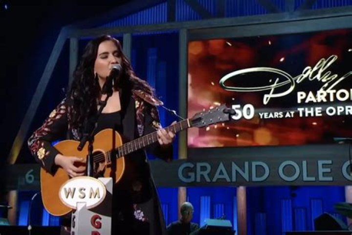 Candi Carpenter