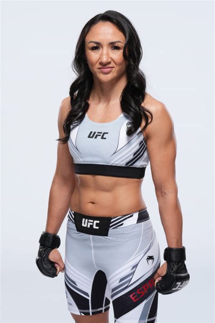 Carla Esparza