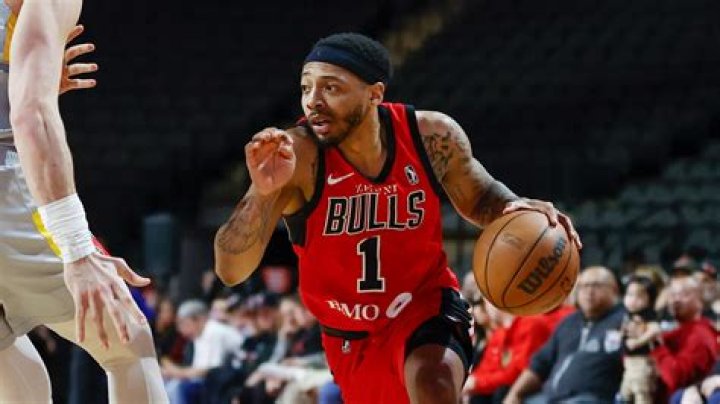 Carlik Jones