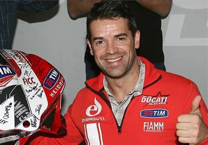 Carlos Checa