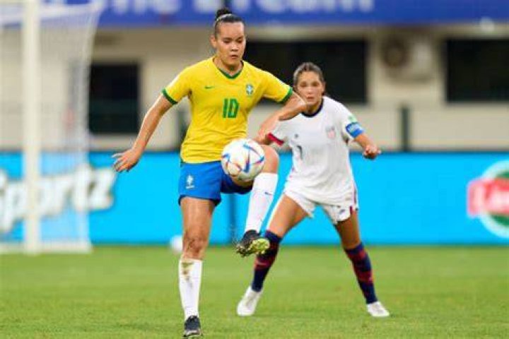 Carol Chaves