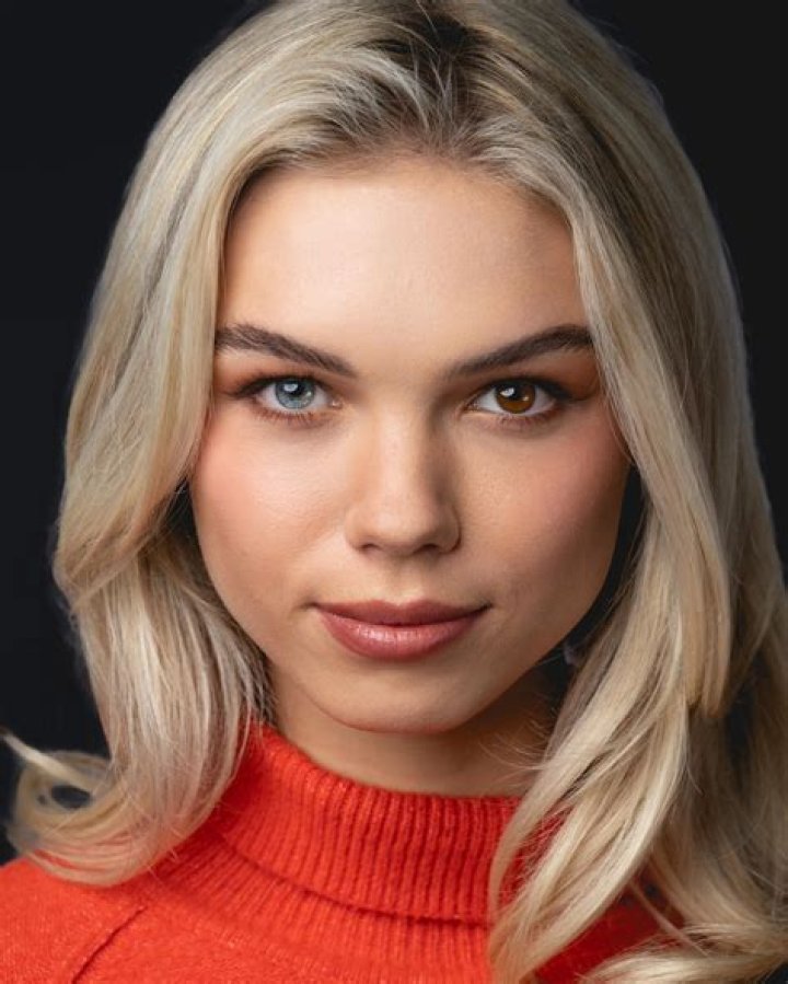 Caroline Gregory