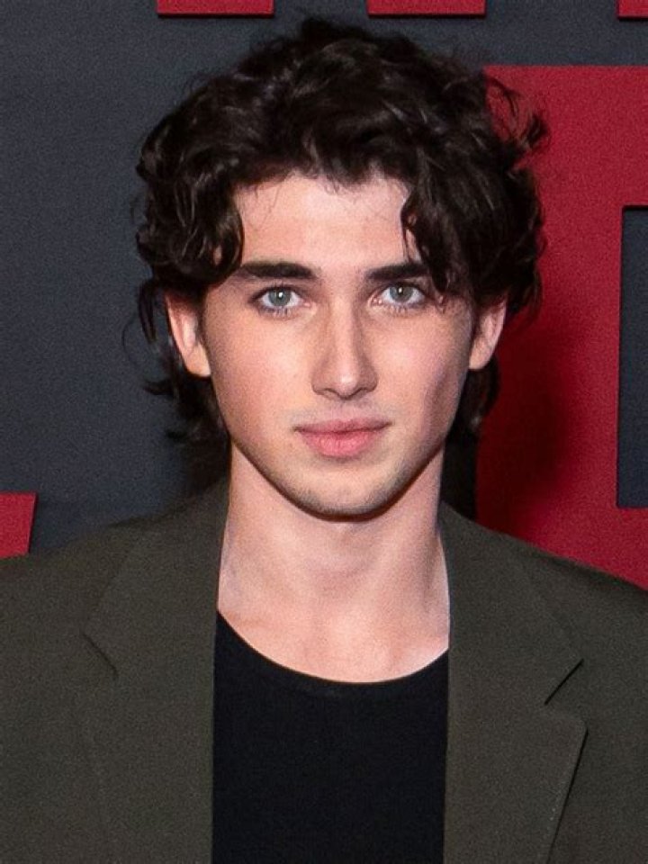 Charlie Evans Actor Wikipedia | Age Parents And Family