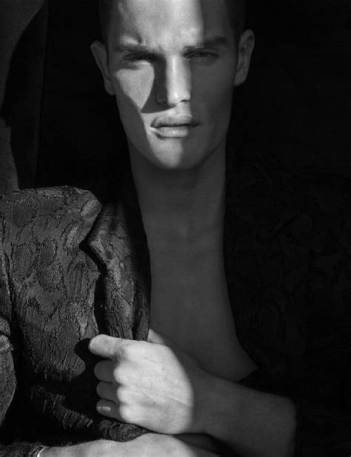 Chris Theo