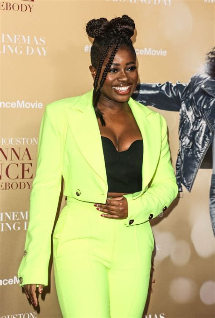 Clara Amfo