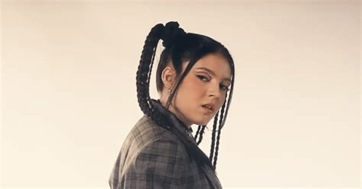 Cora Isabel