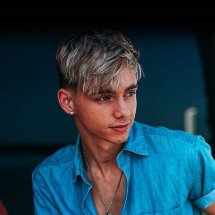 Corbyn Besson