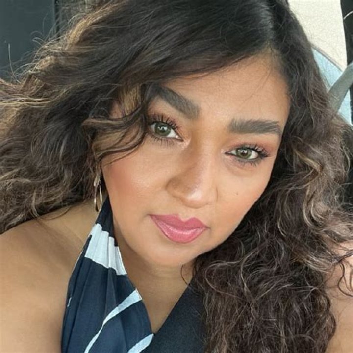 Corina Esquivel