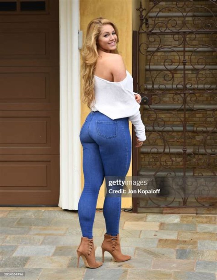 Courtney Tailor