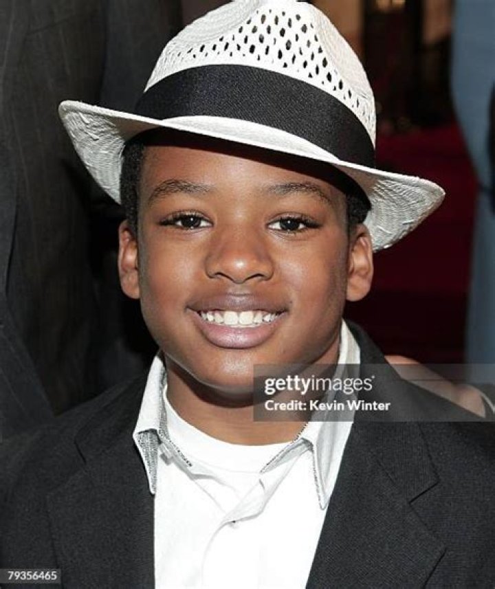 Damani Roberts
