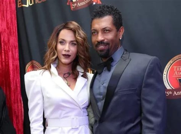 Deon Cole: Wife, His Marital Relationships, Girlfriends And More