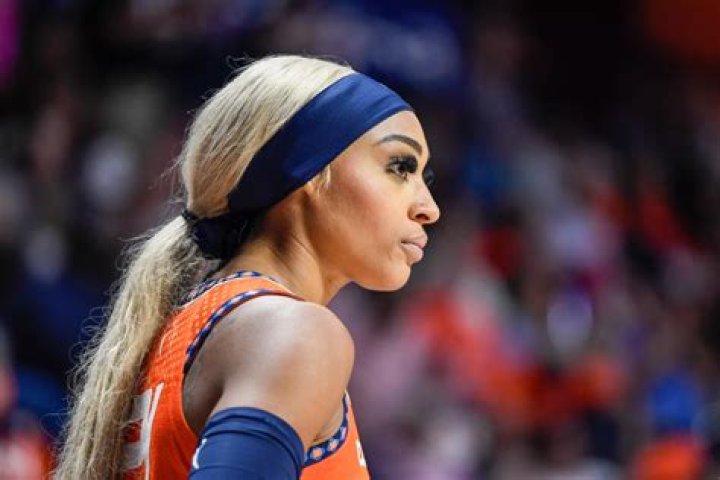 DiJonai Carrington