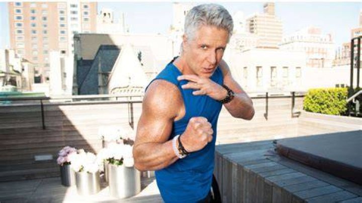 Donald Jay Deutsch had an unsuccessful marriage; he divorced his wife and had girlfriend affairs