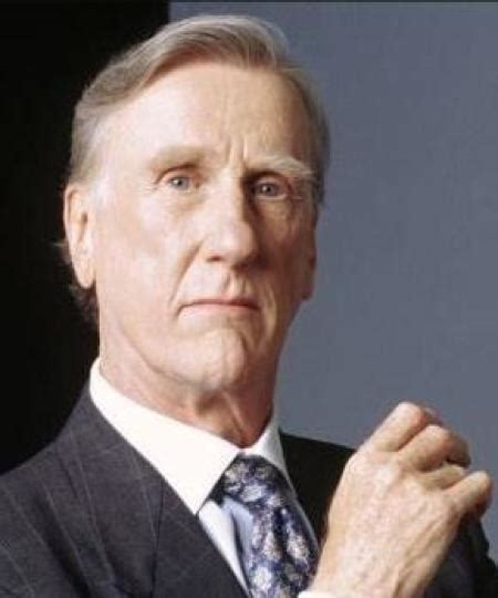 Donald Moffat