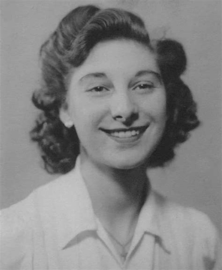 Dorothy Lawrence