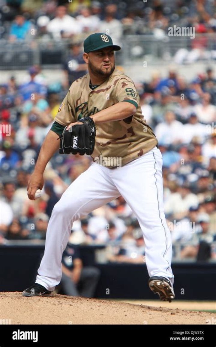 Edward Mujica