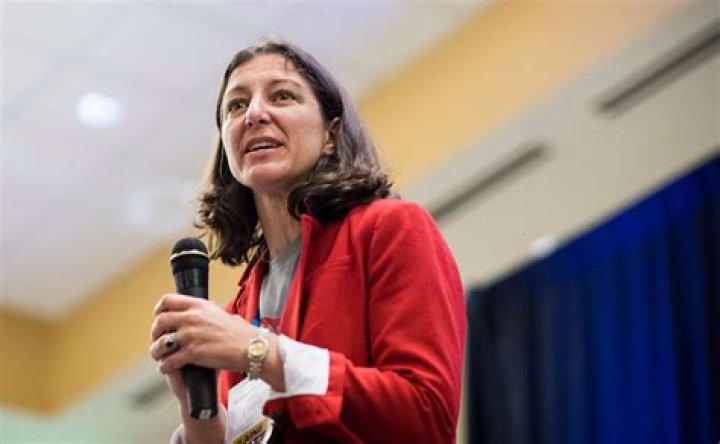 Elaine Luria