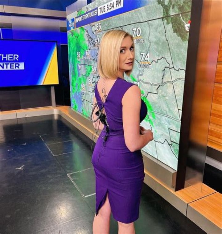 Elle Thomas