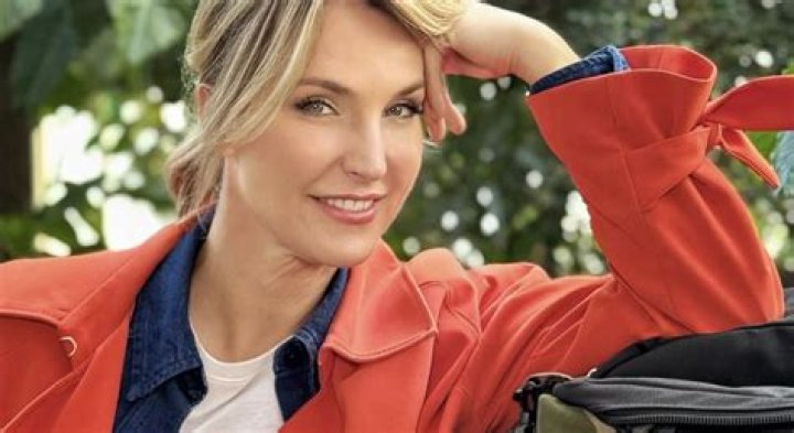 Ellen Hidding