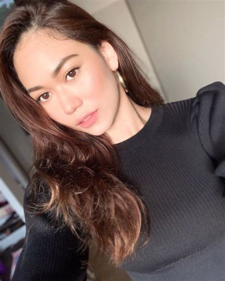 Farza Rizrose