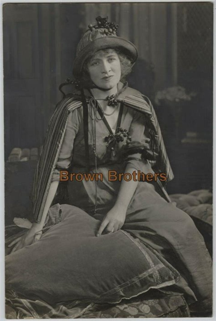 Frances Starr