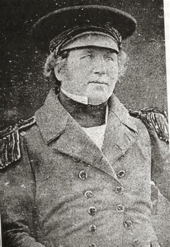Francis Crozier Bio