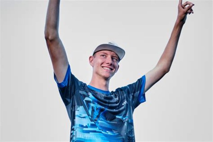 Gannon Buhr