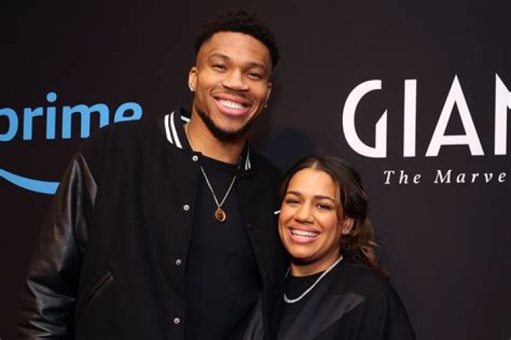 Giannis Antetokounmpo and Mariah