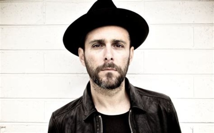 Greg Laswell