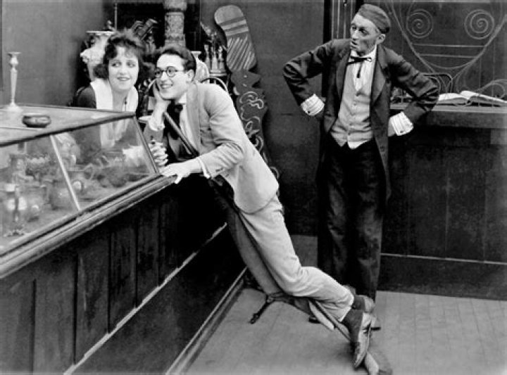Gus Leonard