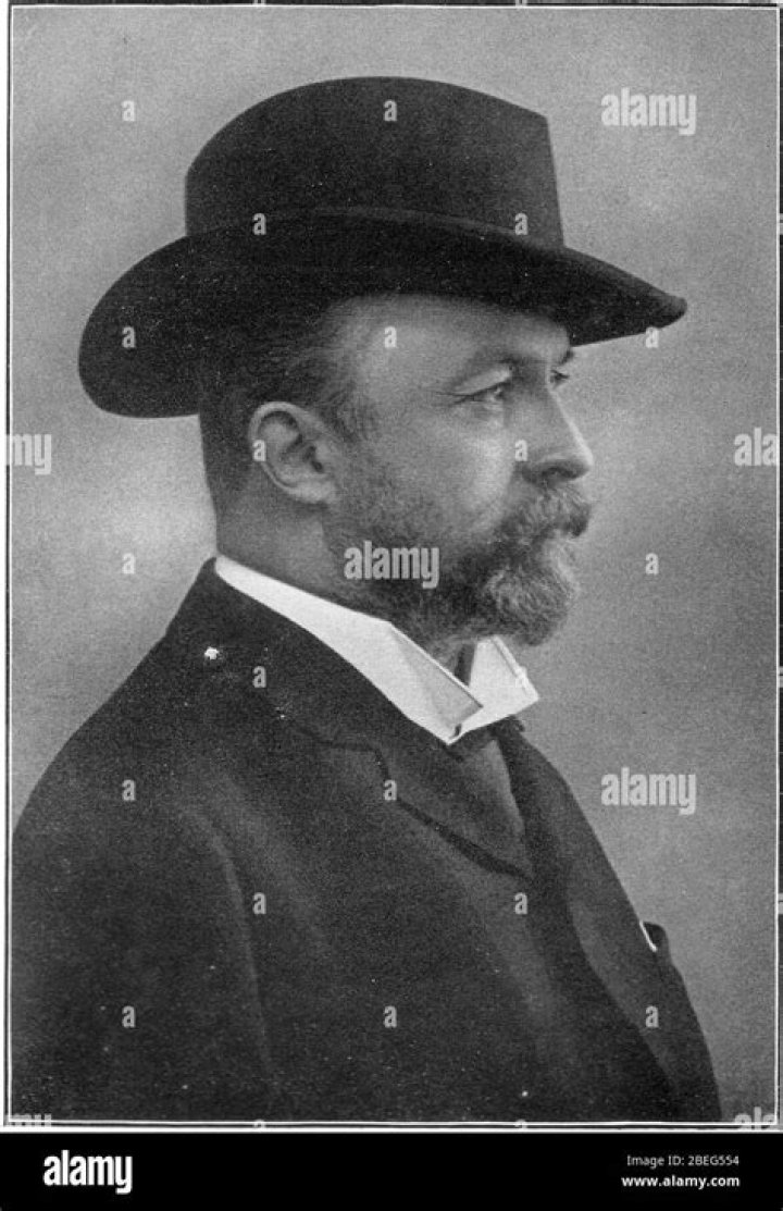 Heinrich XXIV, Prince Reuss of Greiz Bio
